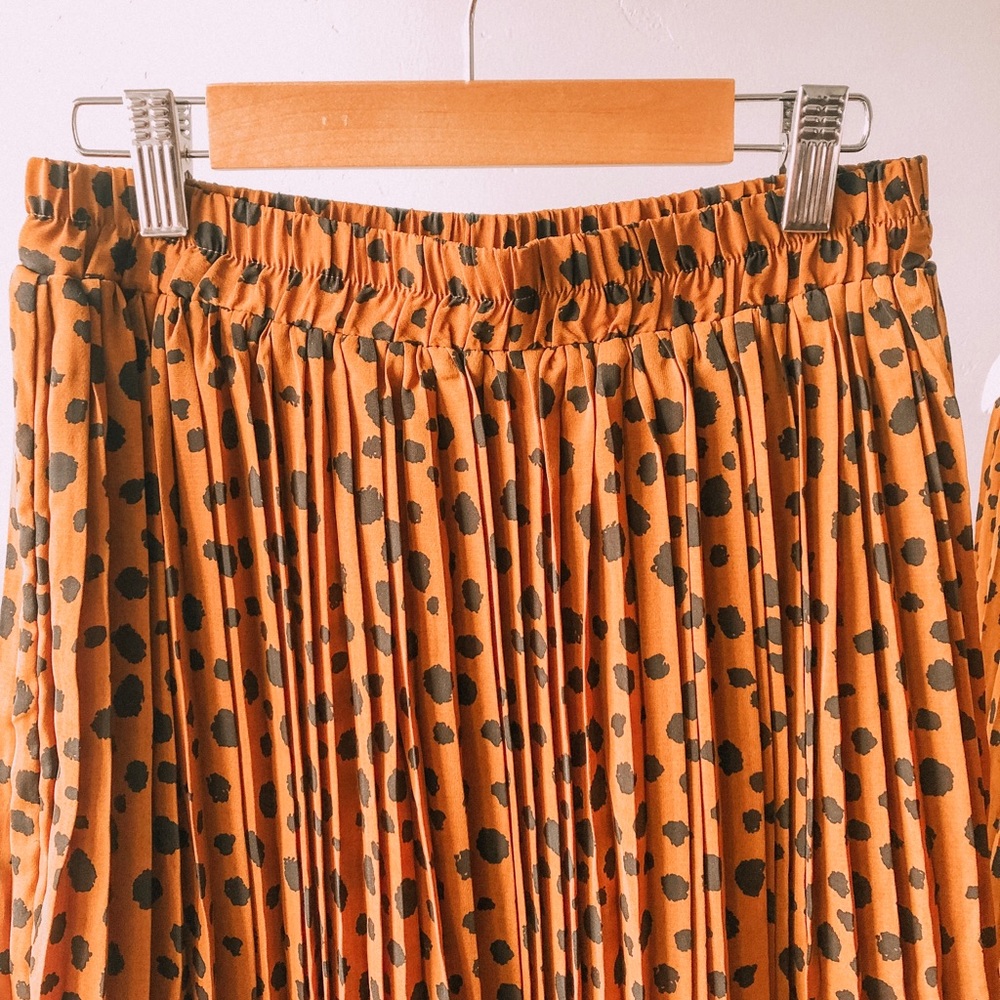 1S LEFT! Bella Señorita Cheetah Midi Skirt - Picture 5 of 6